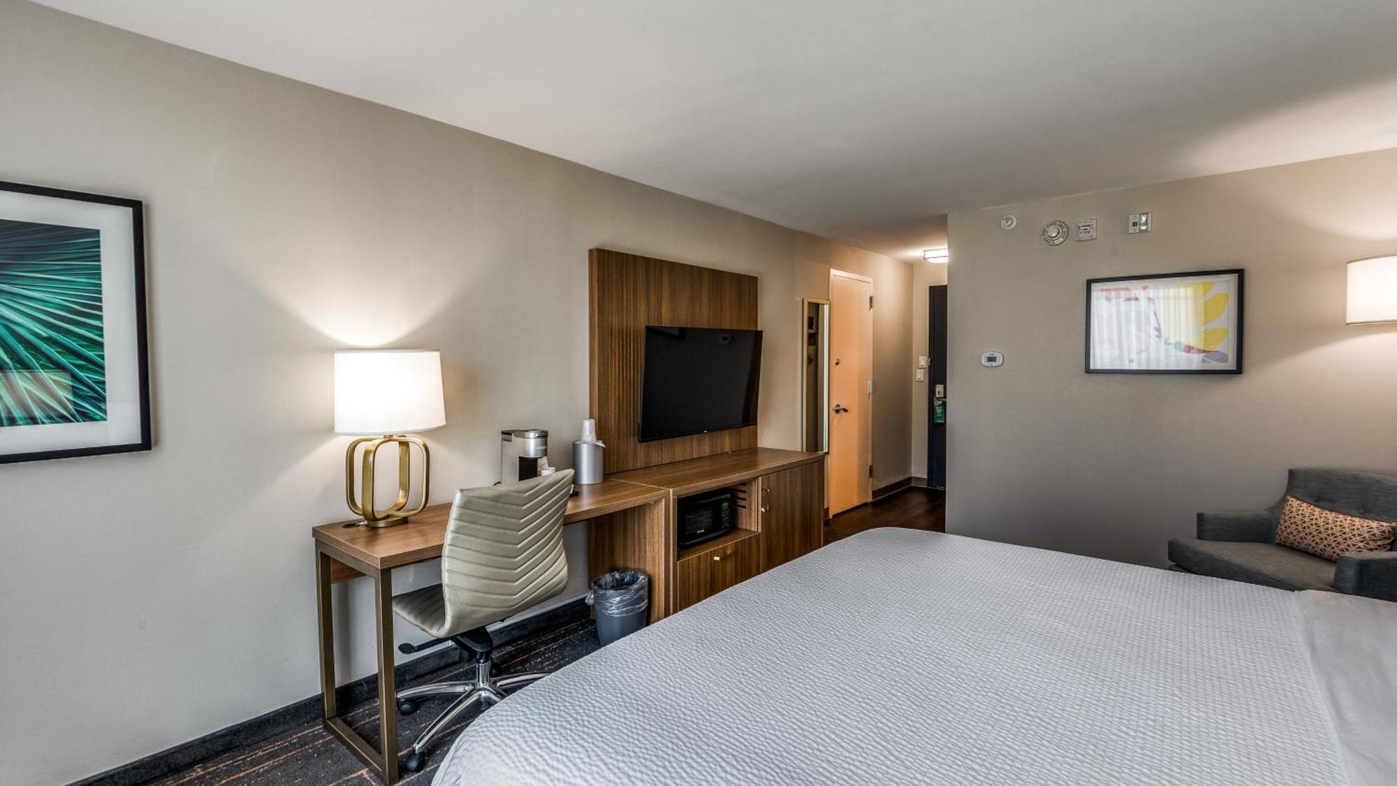 Holiday Inn Dallas Market Ctr Love Field By Ihg Екстер'єр фото