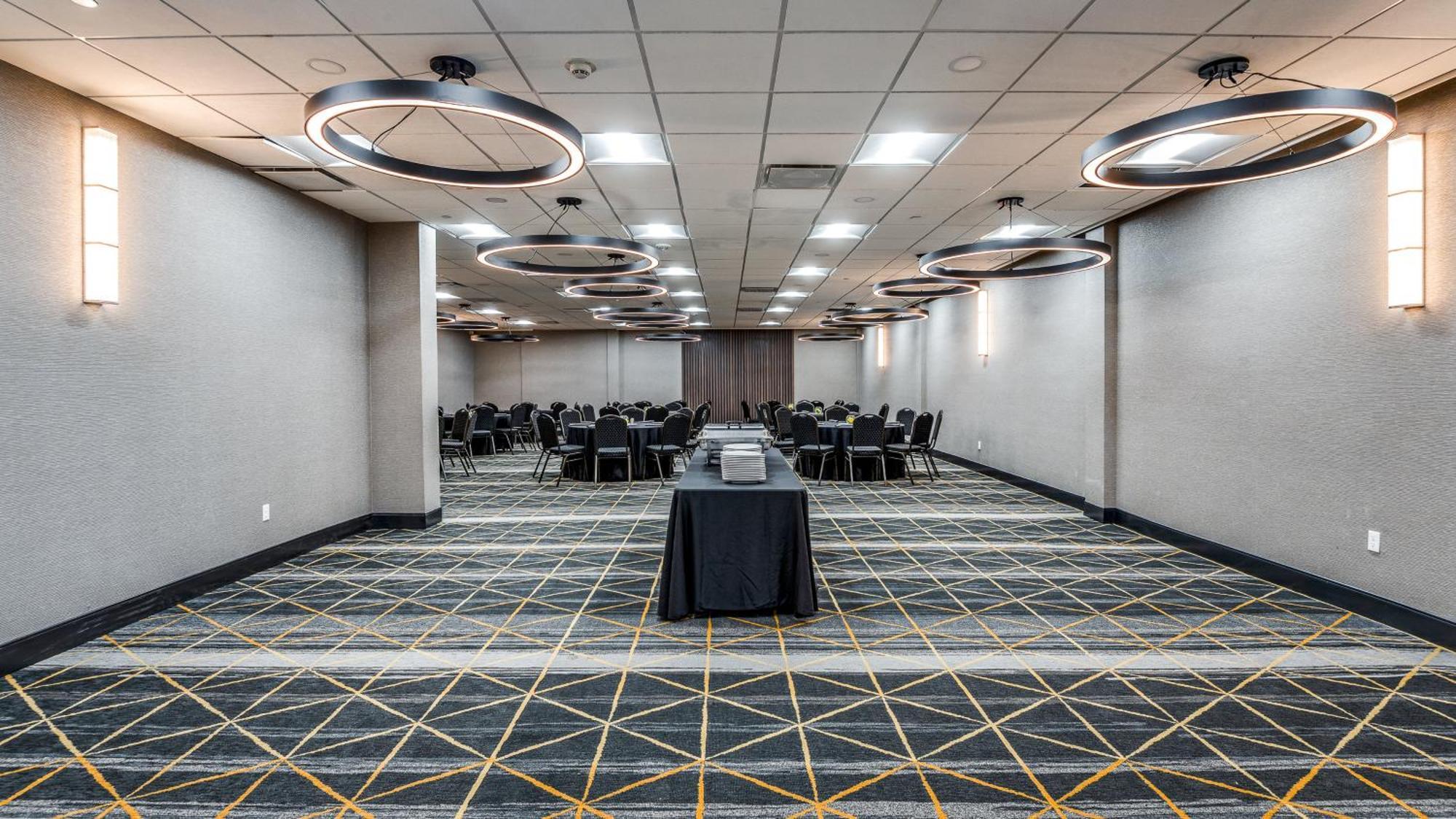 Holiday Inn Dallas Market Ctr Love Field By Ihg Екстер'єр фото